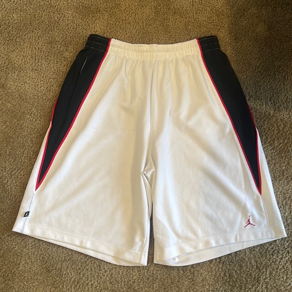 Jordan brand size 2 XL men’s white short